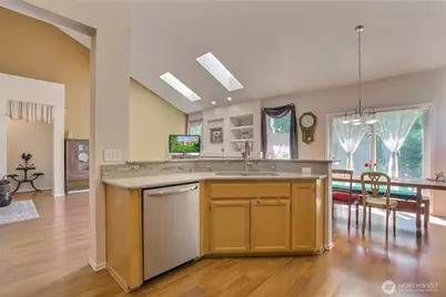 3202 Parkside Circle NE, Tacoma, WA 98422 - Photo 16