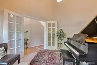 3202 Parkside Circle NE, Tacoma, WA 98422 - Photo 8