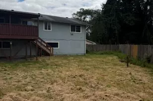 1306 Sherwood Ct E, Tacoma, WA 98445 - Photo 4