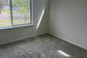 1306 Sherwood Ct E, Tacoma, WA 98445 - Photo 12