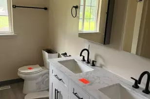 1306 Sherwood Ct E, Tacoma, WA 98445 - Photo 16