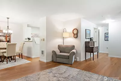 11002 SE Petrovitsky Road #G102, Renton, WA 98055 - Photo 6