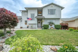 320 Manowar Ln, East Wenatchee, WA 98802 - Photo 1