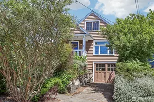 3920 Ashworth Ave N, Seattle, WA 98103 - Photo 4