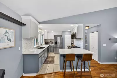 1298 NE Riksen Way, Oak Harbor, WA 98277 - Photo 8