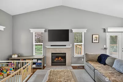 1298 NE Riksen Way, Oak Harbor, WA 98277 - Photo 2
