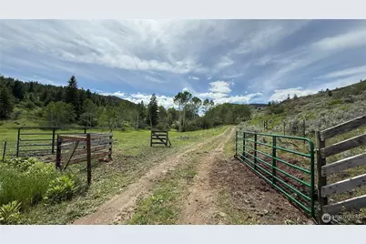 1066 A Ellemeham Mountain Road, Oroville, WA 98844 - Photo 18