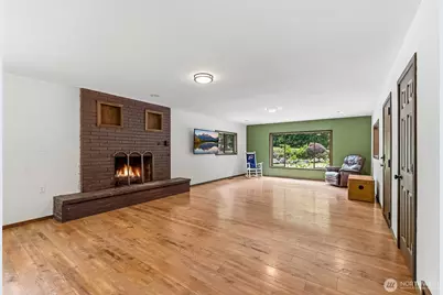 8221 308th Avenue SE, Issaquah, WA 98027 - Photo 14