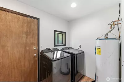 8221 308th Avenue SE, Issaquah, WA 98027 - Photo 26