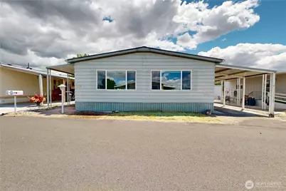 1425 Emerald Street, Walla Walla, WA 99362 - Photo 2