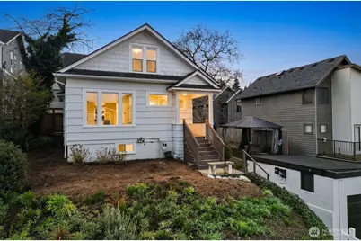 3443 21st Avenue W, Seattle, WA 98199 - Photo 2