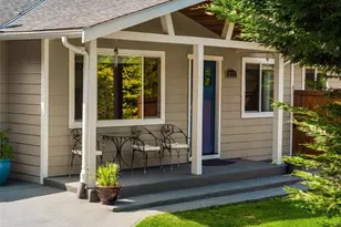 12117 179th Ave SE, Renton, WA 98059 - Photo 4