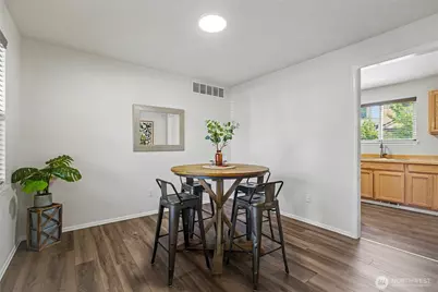 314 Factory Avenue N, Renton, WA 98057 - Photo 8