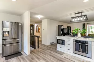 3542 71st Ave W, University Place, WA 98466 - Photo 8