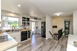 3542 71st Ave W, University Place, WA 98466 - Photo 10