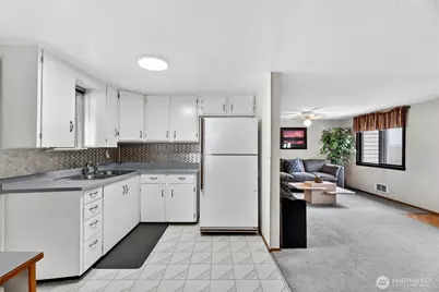 17830 116th Avenue SE, Renton, WA 98058 - Photo 10