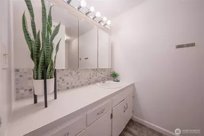 1199 9th Avenue #204, Oak Harbor, WA 98277 - Photo 24