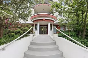 232 Belmont Ave E, Seattle, WA 98102 - Photo 2
