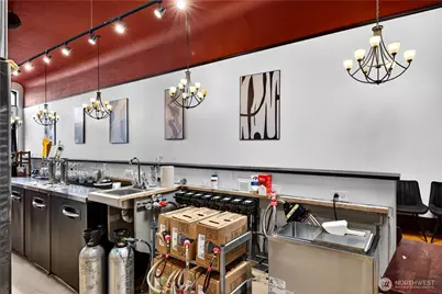 414 Commercial Avenue, Anacortes, WA 98221 - Photo 12