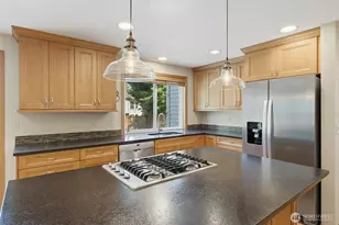 26032 SE 39th Way, Sammamish, WA 98029 - Photo 6