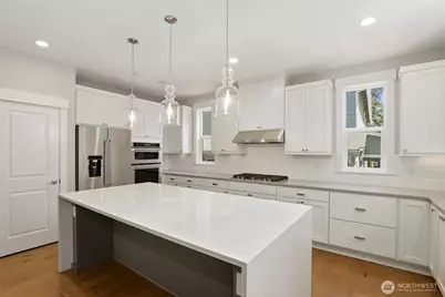 9307 NE 173rd Street, Bothell, WA 98011 - Photo 10