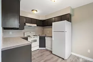 2938 E Walnut St, Port Angeles, WA 98362 - Photo 22