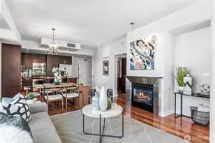 910 Lenora St, Seattle, WA 98121 - Photo 4