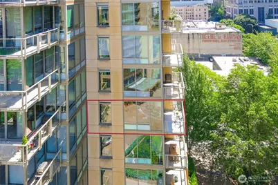 910 Lenora Street #S809, Seattle, WA 98121 - Photo 10