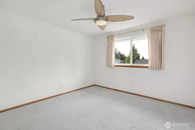7403 78th Street NE, Marysville, WA 98270 - Photo 18