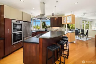 14740 SE 56th St, Bellevue, WA 98006 - Photo 8