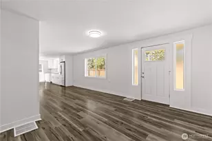 8823 S Yakima Ave, Tacoma, WA 98444 - Photo 4
