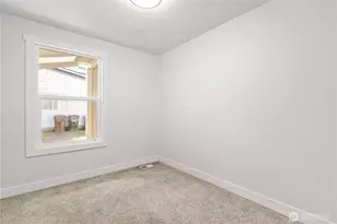 8823 S Yakima Ave, Tacoma, WA 98444 - Photo 18