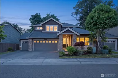 13758 174th Avenue SE, Renton, WA 98059 - Photo 2