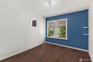 9059 Carkeek Dr S, Seattle, WA 98118 - Photo 14