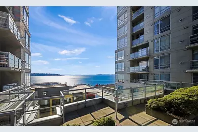 2929 1st Avenue #817, Seattle, WA 98121 - Photo 24