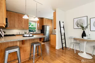 6318 5th Ave NE, Seattle, WA 98115 - Photo 6
