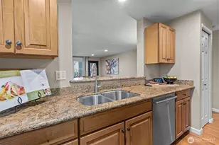 8020 146th Ave NE, Redmond, WA 98052 - Photo 14