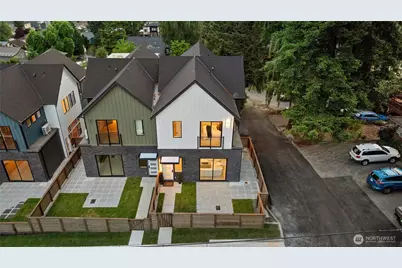18607 104th Avenue NE #B, Bothell, WA 98011 - Photo 2