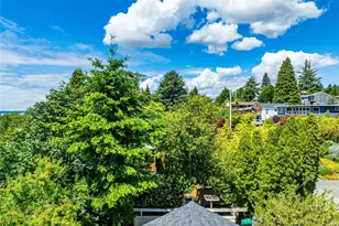 8261 Northrop Pl SW, Seattle, WA 98136 - Photo 36
