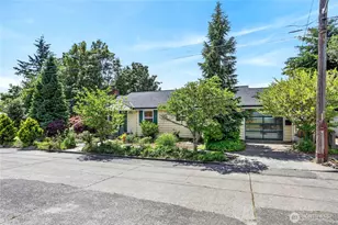 8261 Northrop Pl SW, Seattle, WA 98136 - Photo 34