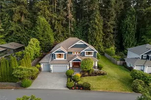 9545 NE Idel Weis Ct, Bainbridge Island, WA 98110 - Photo 4