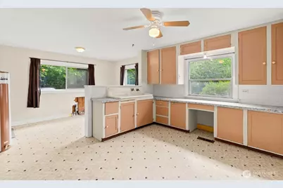 4711 Johnson Point Road NE, Olympia, WA 98516 - Photo 14