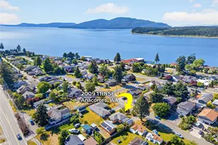 2009 11th St, Anacortes, WA 98221 - Photo 2