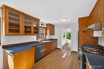 2009 11th Street, Anacortes, WA 98221 - Photo 6