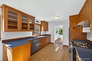 2009 11th St, Anacortes, WA 98221 - Photo 6