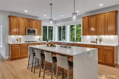 19220 5th Street E, Lake Tapps, WA 98391 - Photo 10