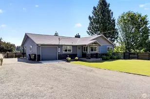 11605 67th Ave E, Puyallup, WA 98373 - Photo 2