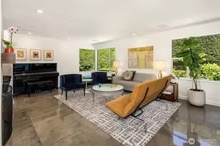 8052 Ridge Dr NE, Seattle, WA 98115 - Photo 4