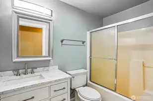26555 220th Pl SE, Maple Valley, WA 98038 - Photo 16