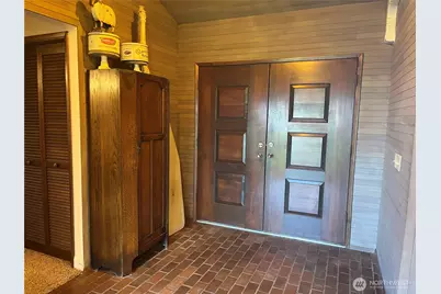 615 Arrowhead Road, Camano Island, WA 98282 - Photo 16